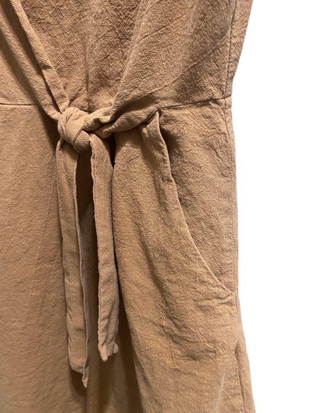 Everly Sleeveless Tie-Waist Mini Dress - Picture 3 of 6